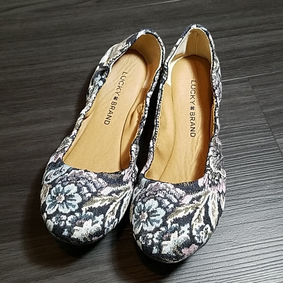 Lucky Brand Shoes - Lucky Brand Emmie Flats in Shady Spruce Scala